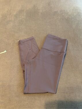 lululemon athletica womens leggings - NWT - tag not attached
